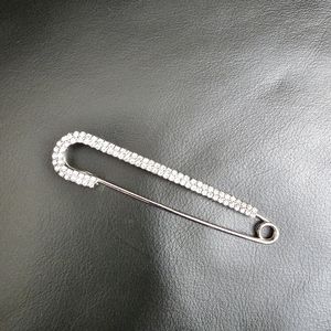 Brand new without tag Brooch pin